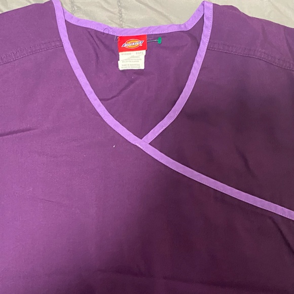 Dickies scrub top and pants - Picture 2 of 5